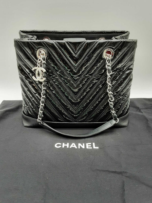 Chanel Black Quilted Chevron Patent Leather Tote Bag Do1024lcxzde