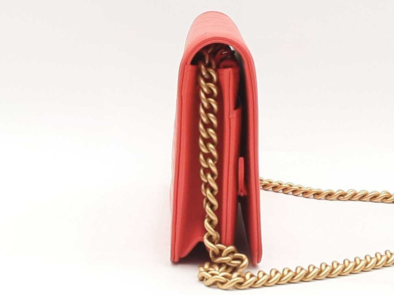 Chanel Chanel Red Chevron Crossbody Aa0325szxsa