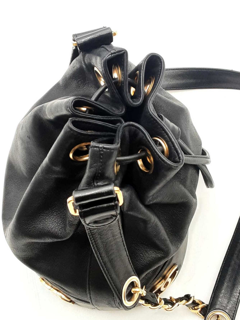 Chanel Black Leather Cc Drawstring Bucket Bag Eb1224rxzsa