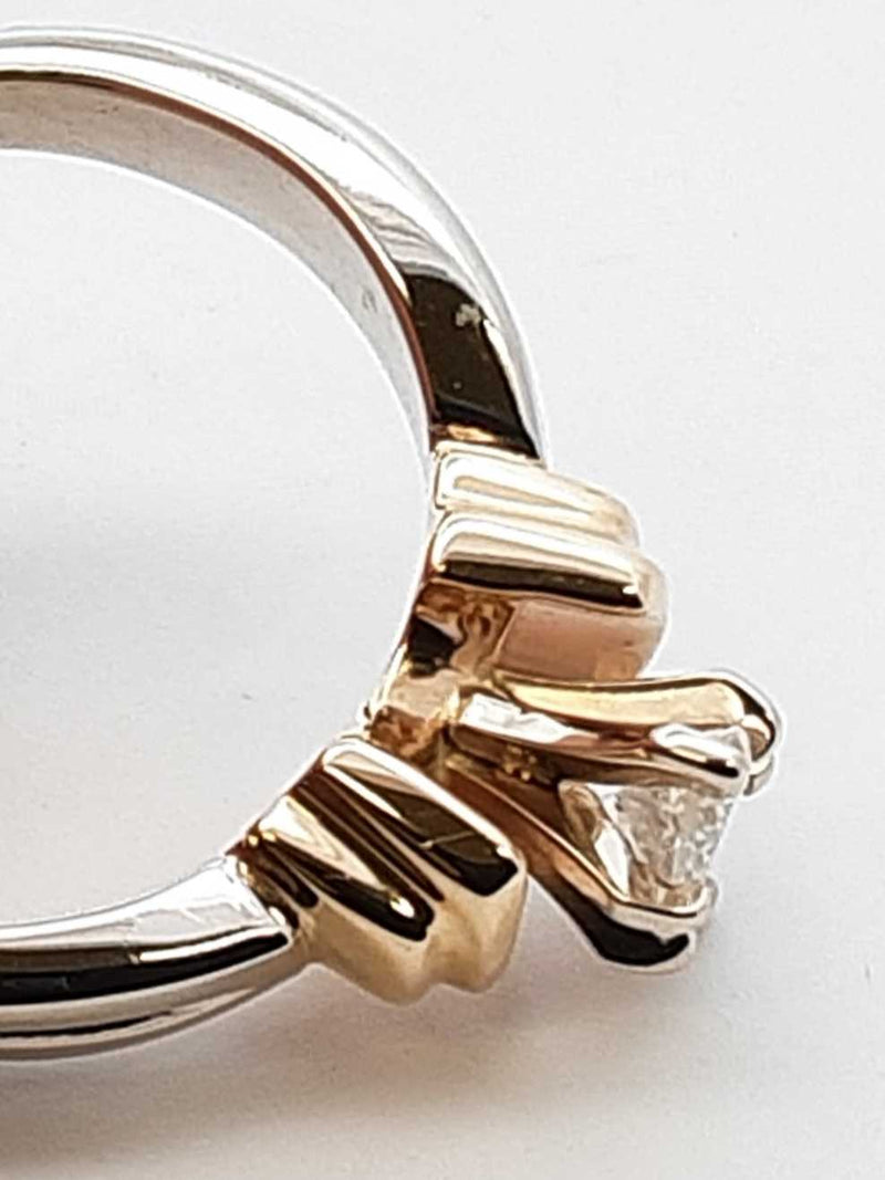 0.50 Ctw Marquise-cut Diamond & Two-tone 14k Gold Solitaire Ring 4.5 Grams Size 3.25 Fw