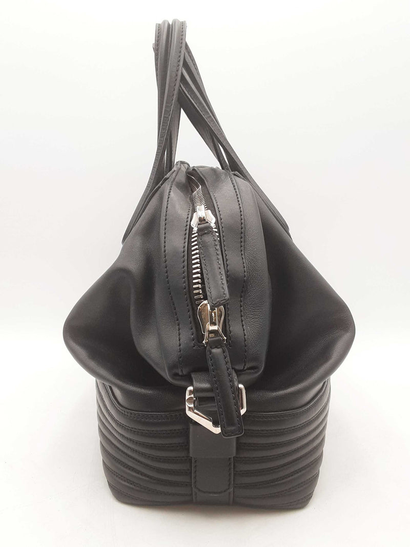 Givenchy Waxy Grained Calfskin Medium Nightingale Black Hand Bag Sd0125wzxsa
