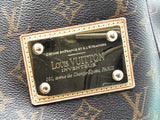 Louis Vuitton Galliera Pm Hobo Bag In Monogram Coated Canvas Fw0926wzxdu