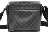 Louis Vuitton Damier Graphite District Messenger Bag Eb0826oxzsa