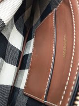 Burberry Peyton Brown House Check Canvas Zipper Wristlet Pouch Do0726lorde