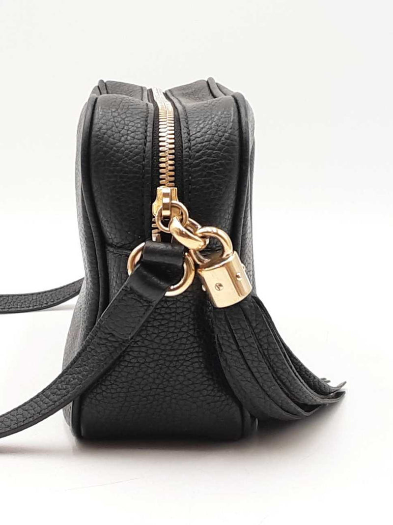 Gucci Soho Disco Crossbody Bag In Black Pebbled Leather Fw1125wxzdu