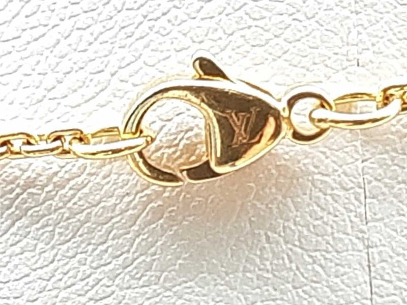 Louis Vuitton Lv Volt 18k Two-tone Gold Diamond Pendant Chain 17 In Do0124oxzxde