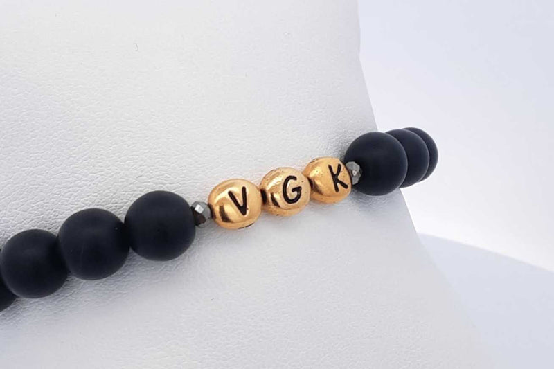 Black Bead Bracelet With Gold Tone Vgk Beads Eb0220losa