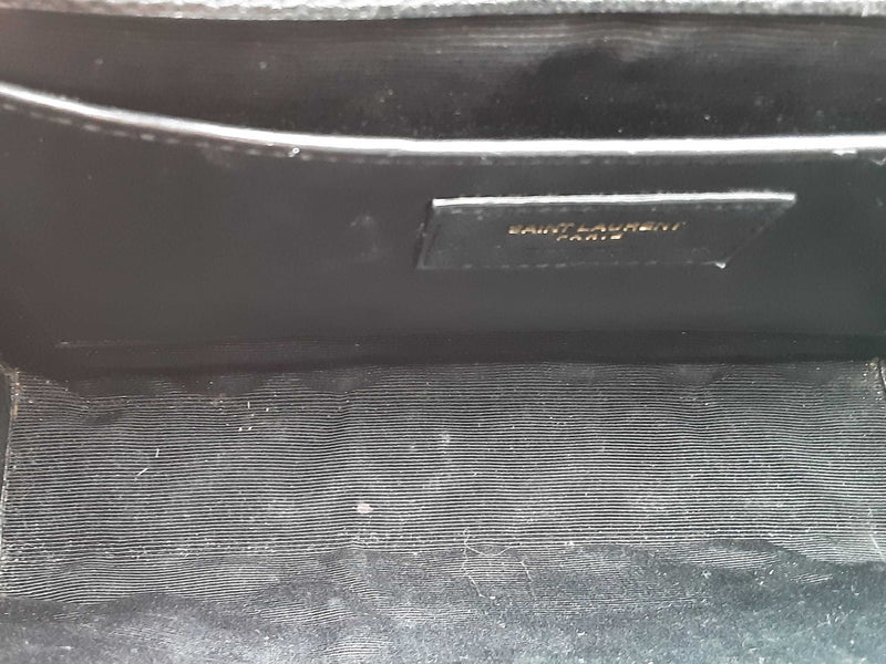Yves Saint Laurent Envelope Handbag Aa0425rzxsa