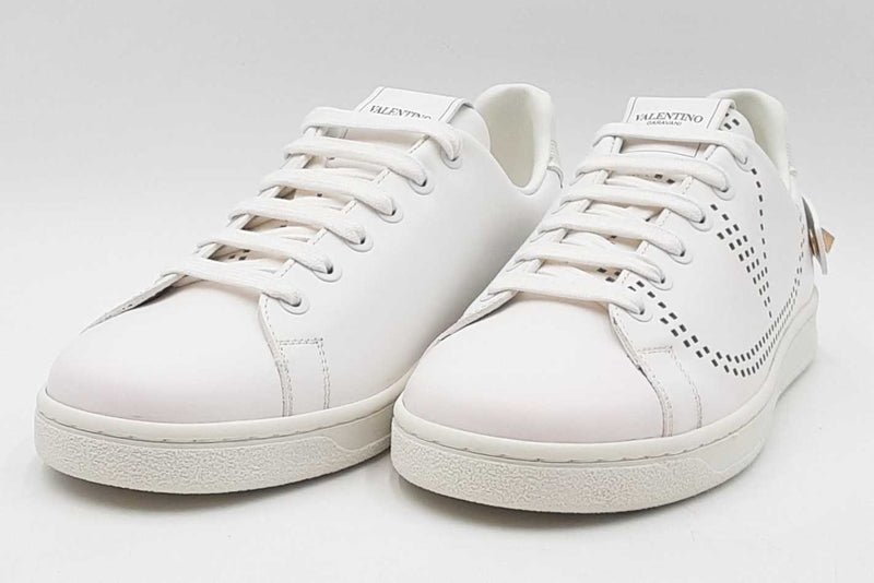 Valentino Garavani Calfskin Backnet Sneakers Size 38 Sd0825crdu