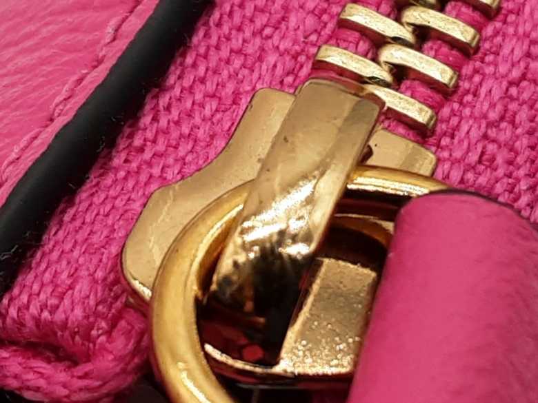 Versace La Medusa Fuchsia Leather Shoulder Bag Sd1025wzxde