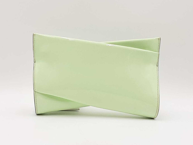 Christian Louboutin Loubitwist Patent Leather Clutch In Studio Green Fw0725lxzdu