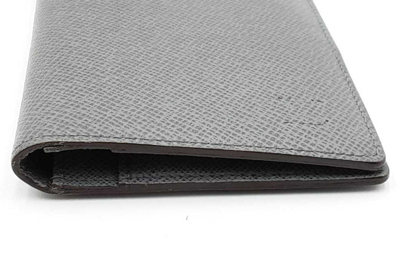 Louis Vuitton Glacier Gray Tiaga Brazza Long Wallet Eb0824lrxdu