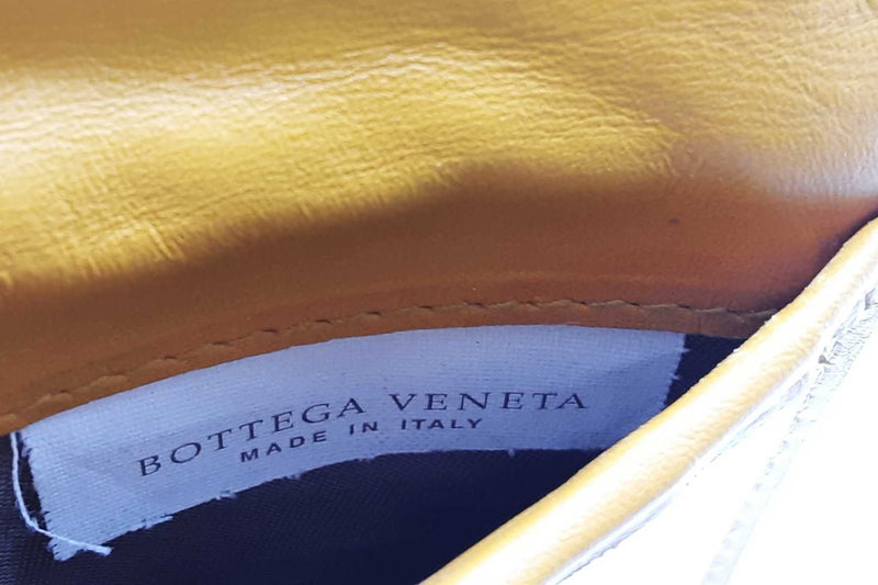 Bottega Veneta Intrecciato Leather Bifold Wallet Eb1025irde