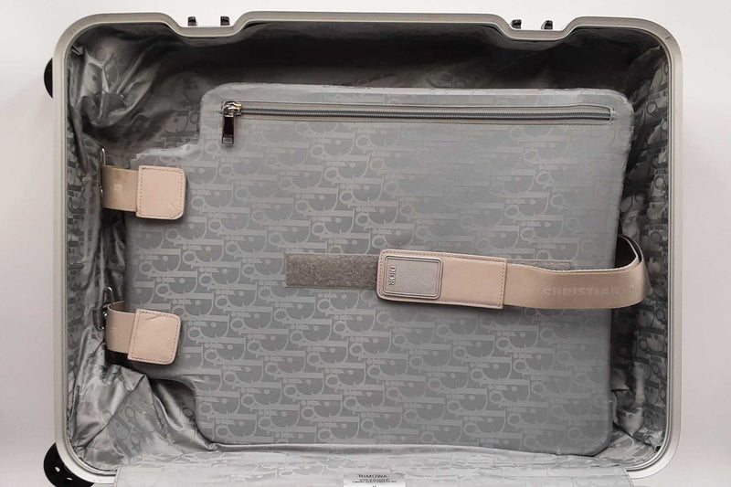 Dior X Rimowa Carry On Dior Oblique Monogram Suitcase Sd0825lzxzdu