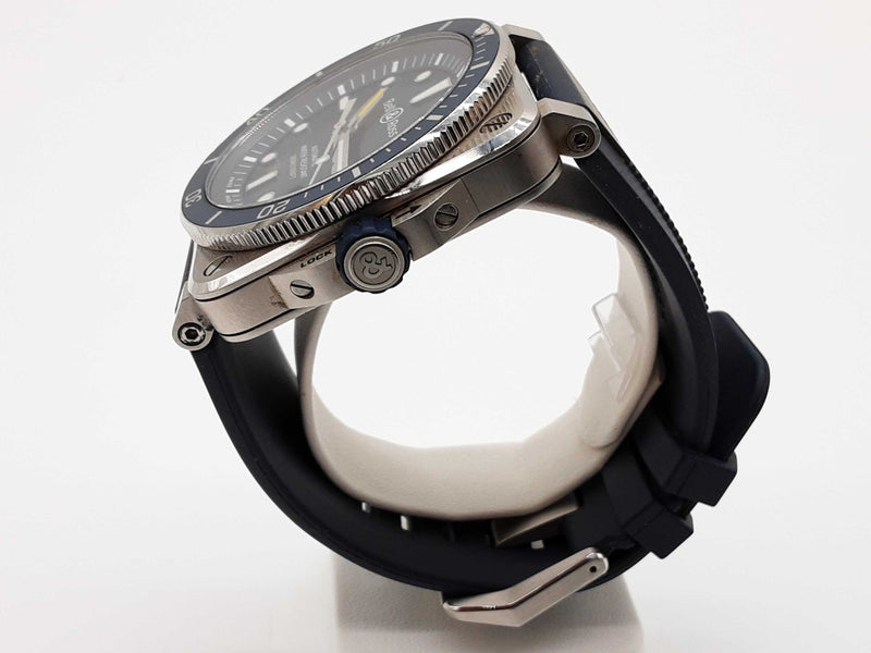 Bell & Ross 42mm Diver Blue Dial Rubber Band Steel Automatic Watch Do0825rxzde