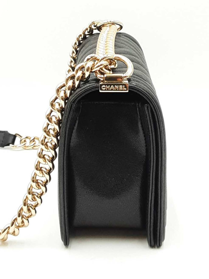 Chanel Boy Bag In Black Quilted Caviar Leather Fw0725orzxdu