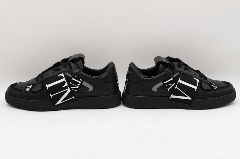 Valentino Garavani Vl7n Black Low Top Sneakers Size 42 Sd0825crdu