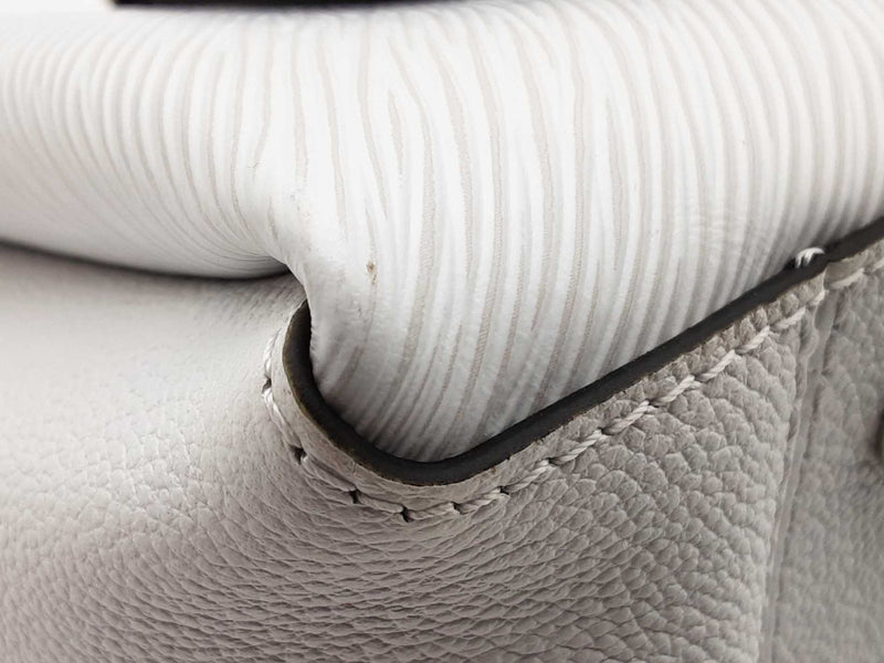 Louis Vuitton Soufflot White Epi Leather Crossbody Bag Do0325lwxzde