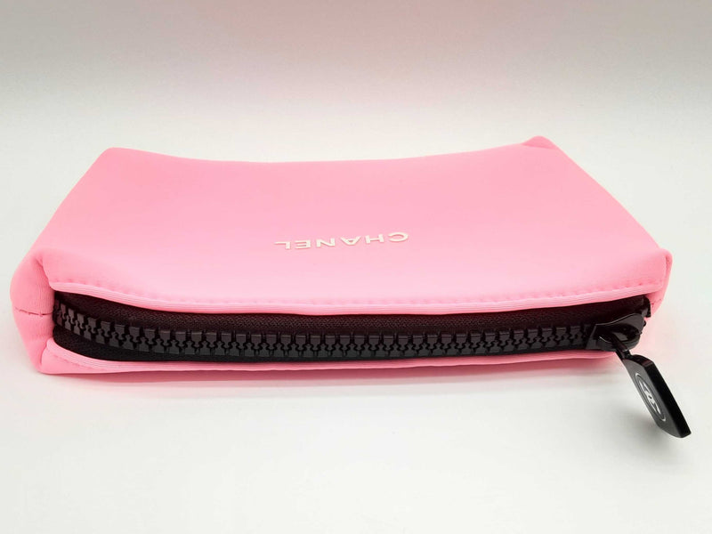 Chanel Vip Neon Pink Neoprene Cosmetic Bag Do0225oxde