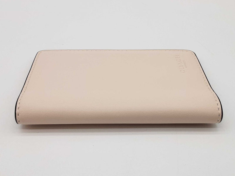 Coach Chalk Beige Leather Id Card Holder Do0925oxde