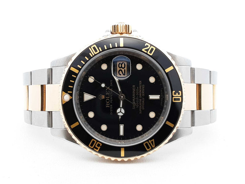 Rolex Submariner Oyster Perpetual Date Two-tone 40mm  Watch Fw1025rxzxdu