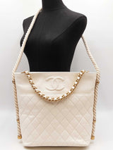 Chanel En Vogue Rope Hobo Bag In White Crumpled Calfskin Fw0525olxzdu