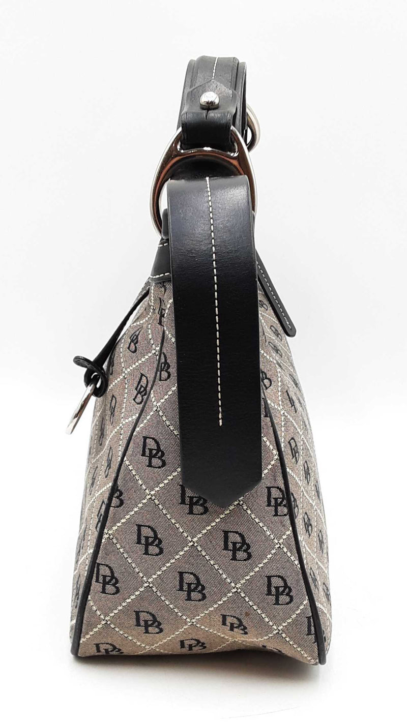 Dooney & Bourke Signature Canvas Shoulder Bag Sd0725lzdu