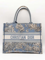 Christian Dior Dioriviera Medium Book Tote In Cotton Canvas Fw1225llxzdu