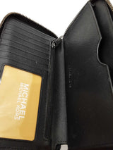 Michael Kors Studded Wristlet Wallet Eb0126wxde