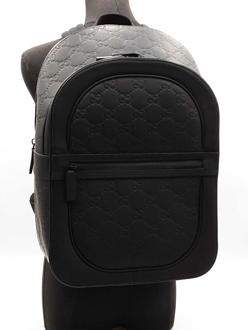 Gucci Medium Backpack In Logo-debossed Rubber-effect Black Leather Fw0426erxdu