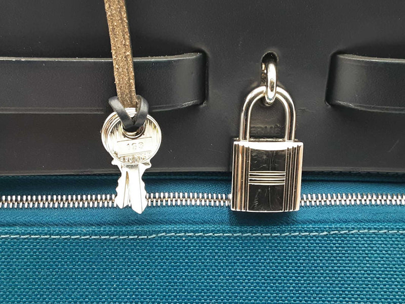 Hermes Toile Vache Hunter Herbag Zip 39mm Bleu Brighton Handbag Sd0825lzxzsa