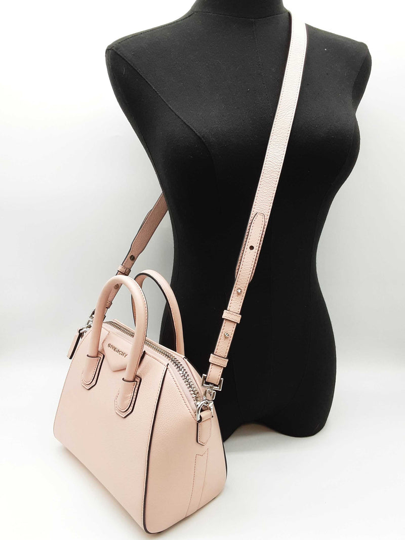 Givenchy Antigona Pink Leather Crossbody Bag Do0725rxzde