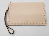 Valentino Garavani Rockstud Beige Creme Flat Pouch Wristlet Clutch Do1025oorde