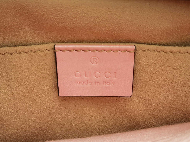 Gucci Marmont Shoulder Bag In Pink Matelassé Leather Fw0125worsa