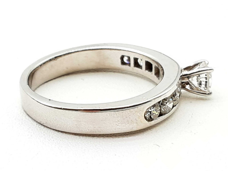 0.80 Ctw Diamonds 14k White Gold 5.2g Ring Size 8 Do0125ixzde