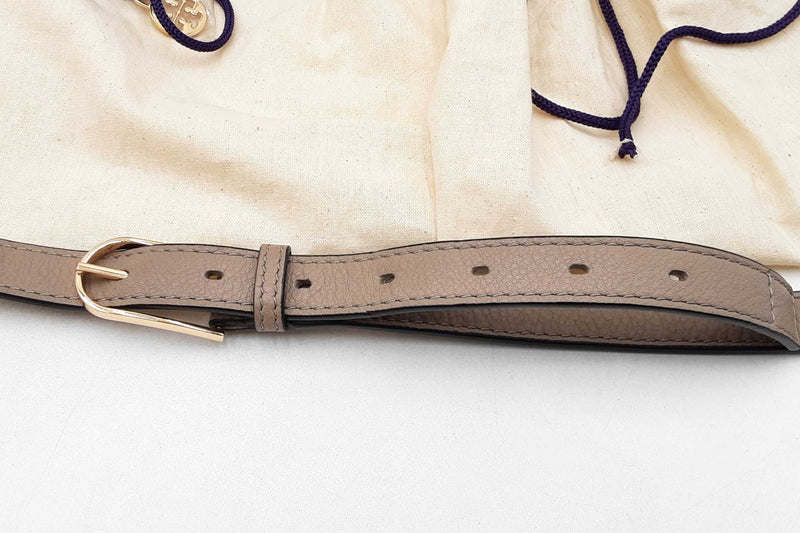 Tory Burch Peace Half Moon Top Handle Satchel Bag Eb1225lixdu