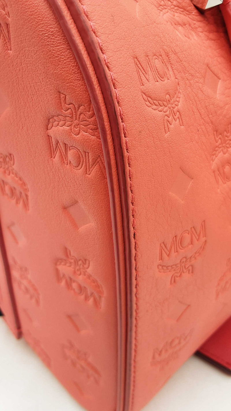 Mcm Ottomar Essential Boston Bag In Embossed Hot Coral Leather Fw0825lexdu