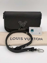 Louis Vuitton Black Epi Leather Buci Shoulder Bag Eb1026lxxzsa