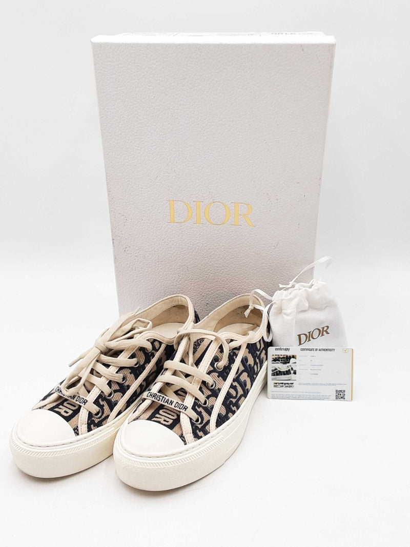 Christian Dior Walk'n Dior Blue Embroidered Cotton Size 35 Sneakers Sd0625lpzdu