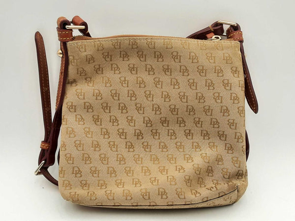 Dooney & Bourke Madison Signature Crossbody Tan Monogram Canvas Sd0825lrsa