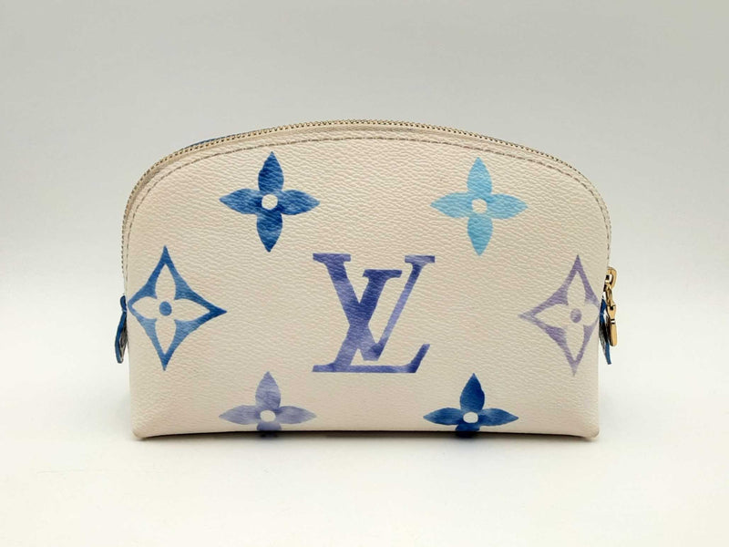 Louis Vuitton Pochette Cosmétique In Monogram By The Pool Fw1224oxzsa