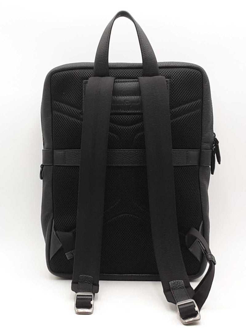 Salvatore Ferragamo Leather Backpack Black Aa0825wxzsa
