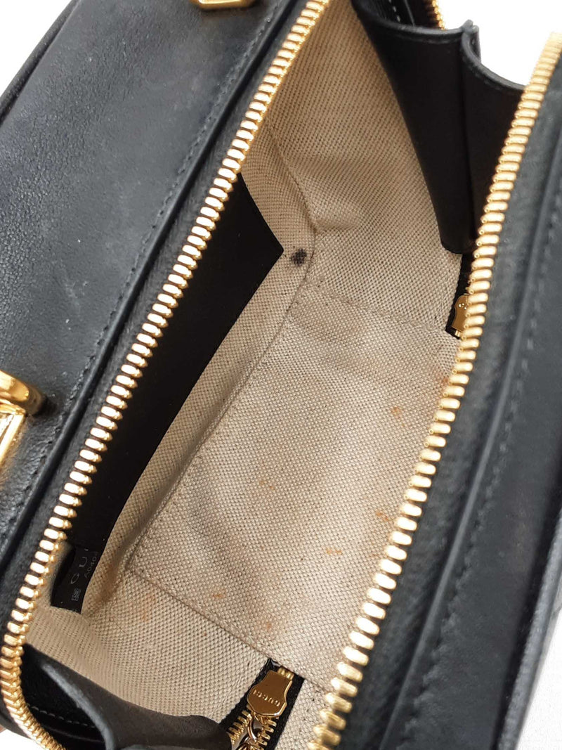 Gucci Blondie Top Handle Bag In Black Grained Leather Fw1025prxdu