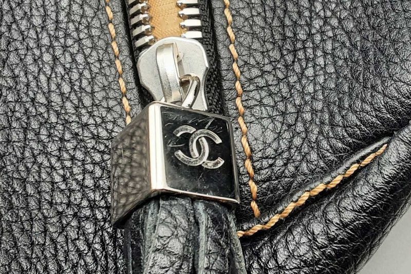 Chanel Lax Tassel Black Leather Shoulder Bag Eb1224rxzdu