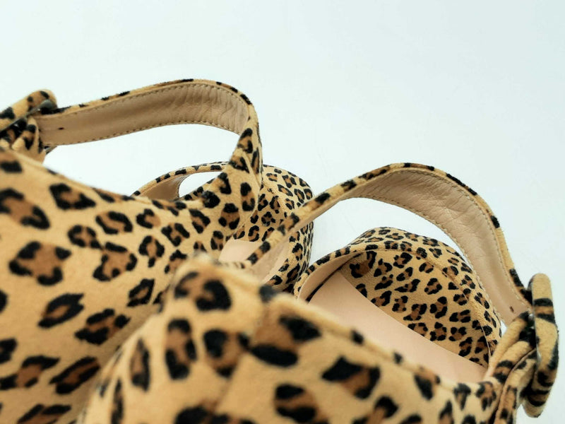 Manolo Blahnik Peep Toe Pumps In Leopard Print Suede Size Eu 35 Us 5 Fw0725rxdu
