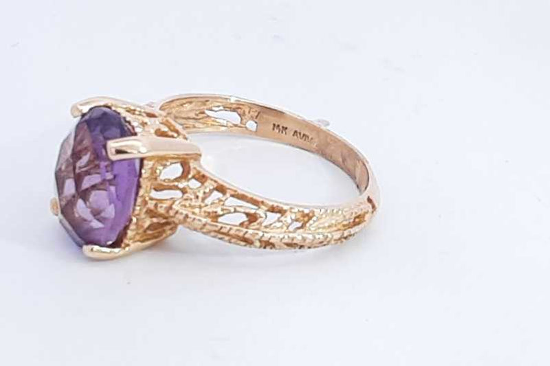 Purple Gemstone Ring In 14k Yellow Gold 3.8 Grams Size 7.25 Eb0724llxsa