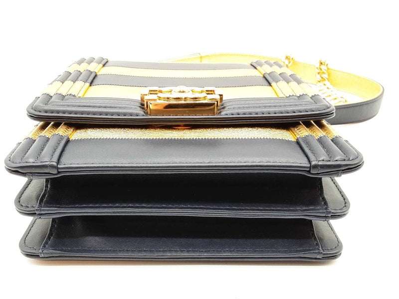 Chanel Paris- New York North South Boy Flap Blue Gold Crossbody Bag Do0925lcxzde