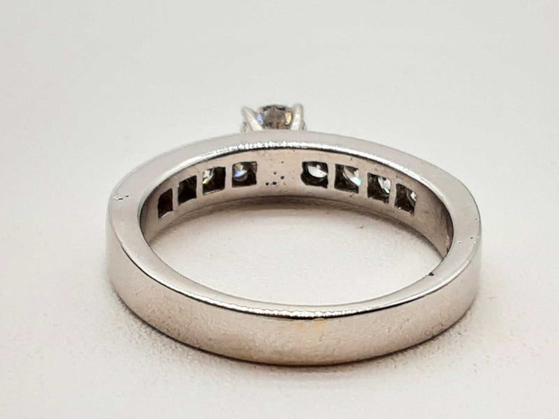 0.80 Ctw Diamonds 14k White Gold 5.2g Ring Size 8 Do0125ixzde