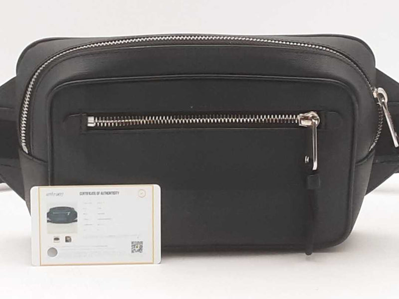 Burberry London Check Body Bag Black Aa0525lzxsa