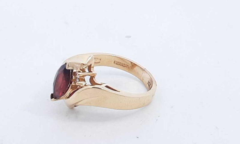 Exquisite 10k Yellow Gold Ring With Red Stone 4.61 Grams Size 6.5 Eb0524lwxsa